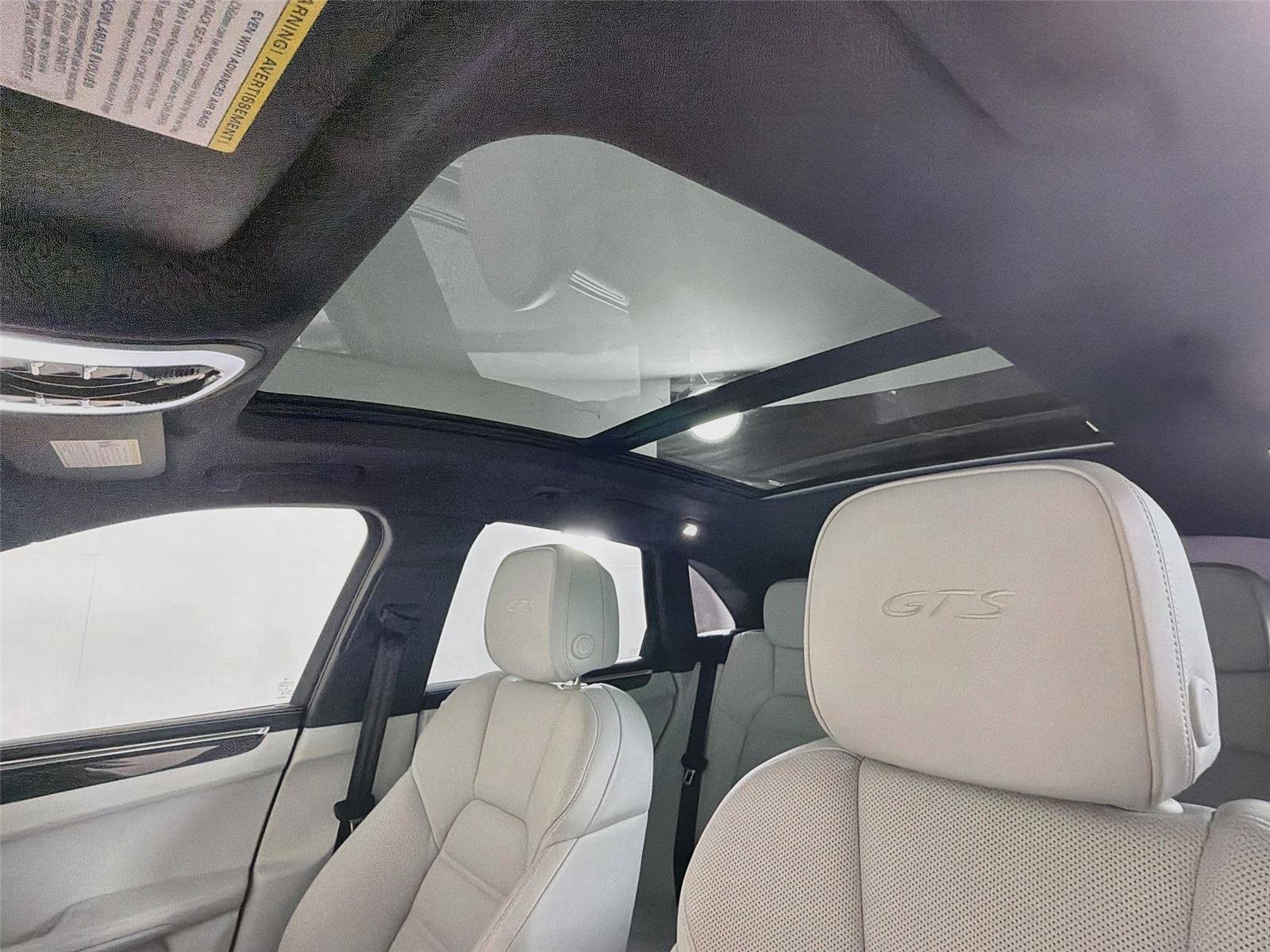 Certified 2026 Porsche Macan GTS AWD/4WD image 35