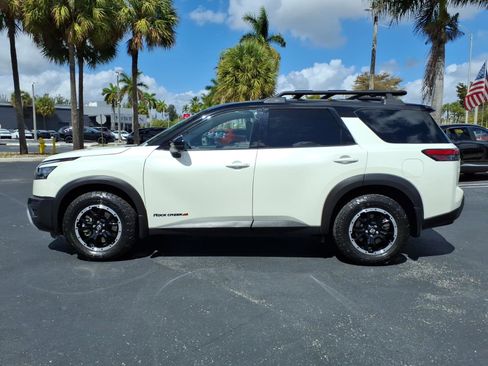 Certified 2023 Nissan Pathfinder Rock Creek image 4