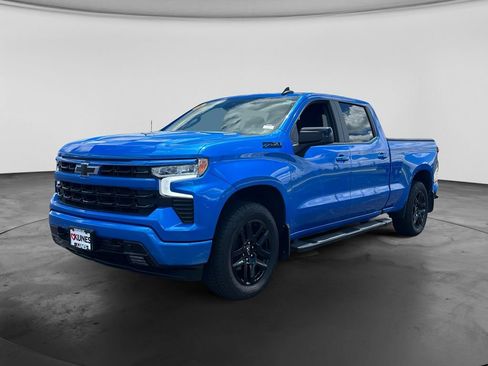 Used 2025 Chevrolet Silverado 1500 RST AWD/4WD image 4