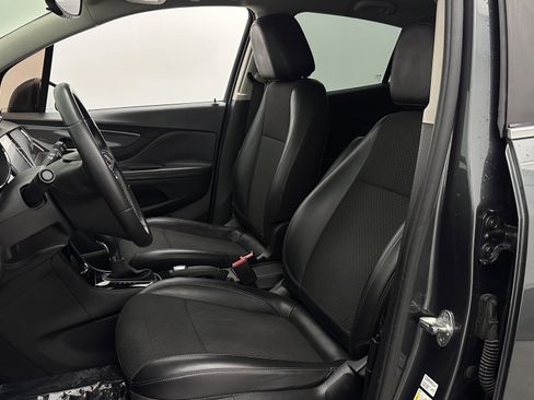 Used 2018 Buick Encore Preferred FWD image 13