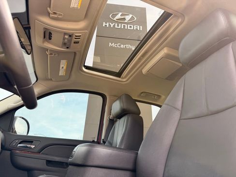 Used 2013 Chevrolet Tahoe LT image 23