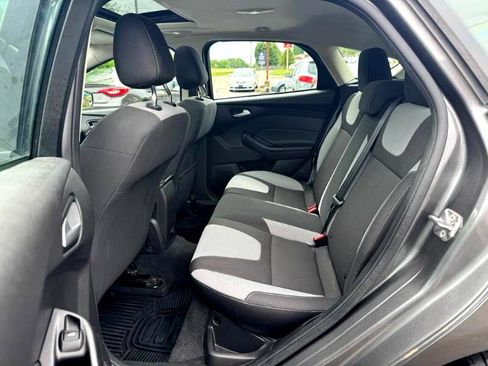 Used 2012 Ford Focus SE image 12