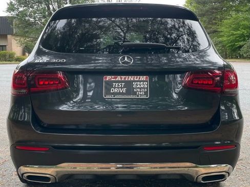 Used 2020 Mercedes-Benz GLC 300 w/ Premium Package image 6