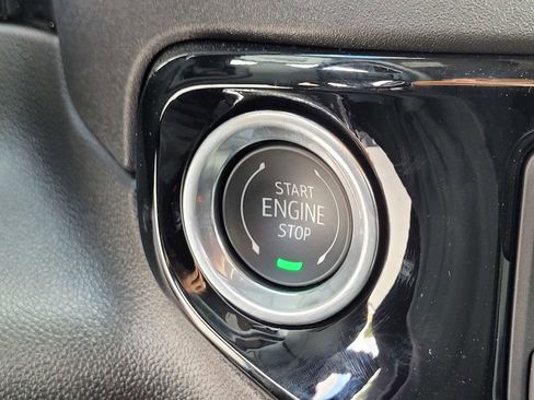 Used 2025 Chevrolet Silverado 3500 LT AWD/4WD image 20