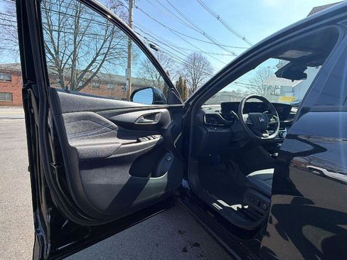 New 2026 Buick Envista Sport Touring w/ Convenience I Package image 13