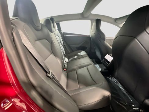 Used 2024 Tesla Model 3 Performance image 22