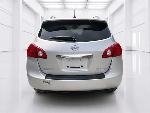 Used 2011 Nissan Rogue SV AWD/4WD image 4