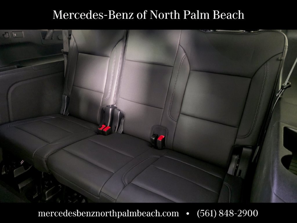 Used 2025 Chevrolet Suburban Z71 w/ Z71 Off-Road Package AWD/4WD image 27