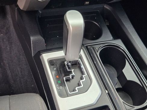 Used 2015 Toyota Tundra SR5 w/ TRD Off Road Package image 20