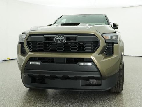New 2026 Toyota Tacoma TRD Sport RWD image 31