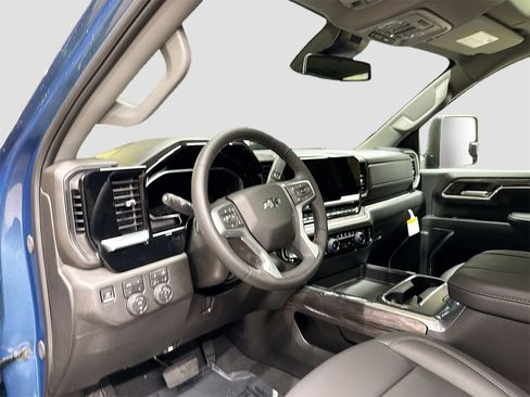 New 2026 Chevrolet Silverado 3500 LTZ w/ LTZ Plus Package image 9