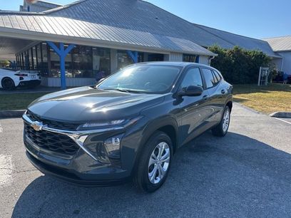 New 2026 Chevrolet Trax LS w/ Driver Confidence Package