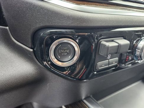 New 2026 GMC Sierra 1500 Elevation w/ Elevation Premium Package image 18