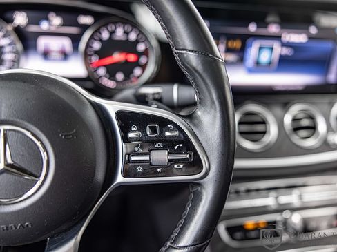 Used 2019 Mercedes-Benz E 300 4MATIC w/ Driver Assistance Package image 27