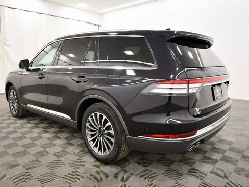 Used 2021 Lincoln Aviator Reserve image 5