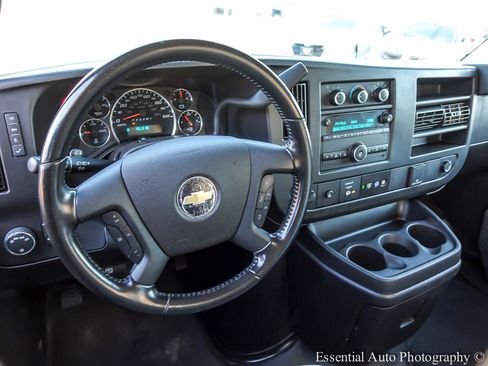 Used 2021 Chevrolet Express 4500 w/ Power Convenience Package RWD image 13
