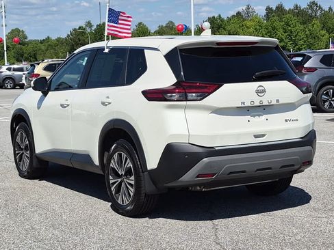 Used 2023 Nissan Rogue SV AWD/4WD image 4