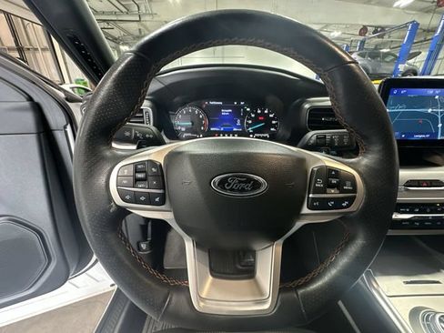 Used 2023 Ford Explorer Timberline w/ Timberline Technology Package AWD/4WD image 15