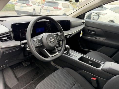 New 2026 Nissan Kicks S image 16