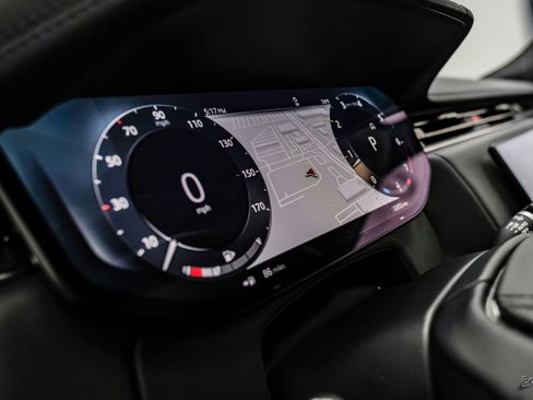 Used 2023 Land Rover Range Rover SE image 33