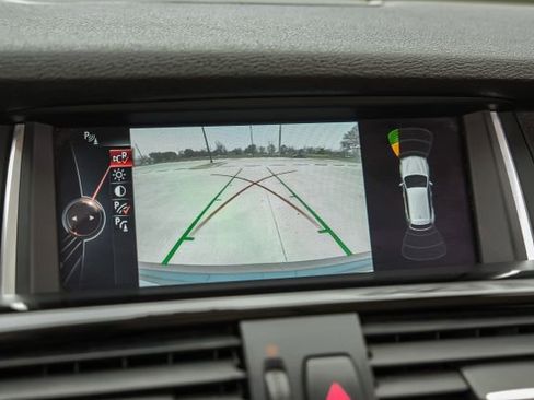 Used 2016 BMW X3 xDrive28i w/ Premium Package image 28