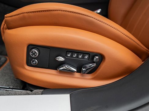 New 2026 Bentley Flying Spur Plug-In Hybrid AWD/4WD image 26