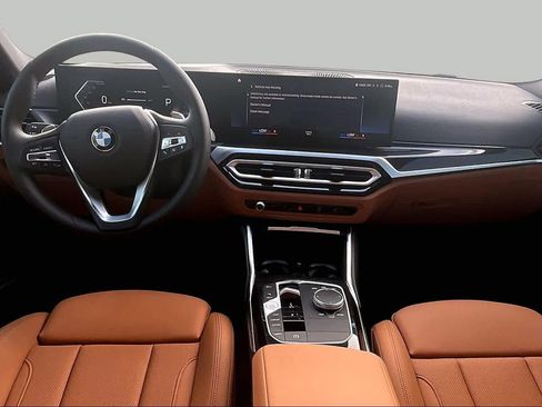 Used 2024 BMW 330i Sedan w/ Convenience Package RWD image 14