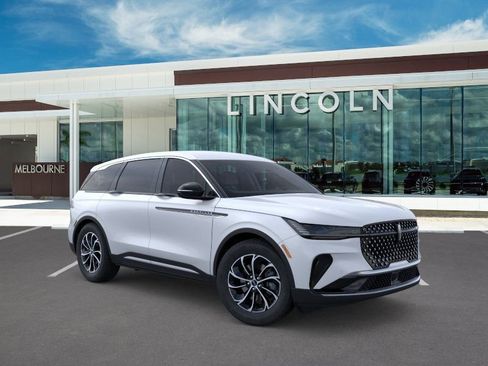 New 2026 Lincoln Nautilus Premier AWD/4WD image 7