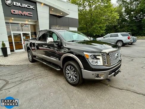 Used 2018 Nissan Titan Platinum Reserve w/ Platinum Utility Package image 7