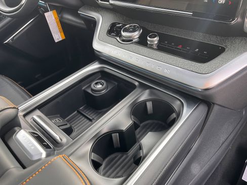 New 2025 Ford Expedition Tremor image 45