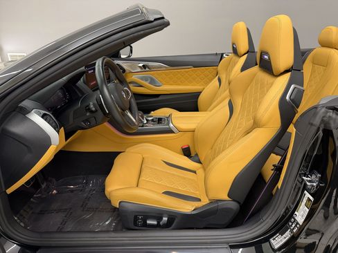 Used 2025 BMW M8 Competition AWD/4WD image 5
