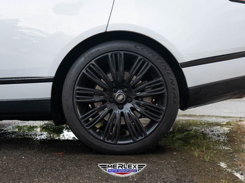 Used 2018 Land Rover Range Rover Long Wheelbase Supercharged image 12