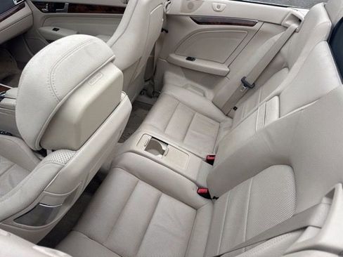 Used 2017 Mercedes-Benz E 400 Cabriolet image 12