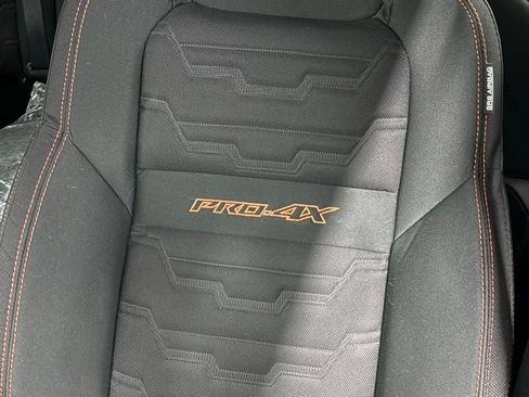 Used 2023 Nissan Frontier PRO-4X w/ Pro Convenience Package image 14