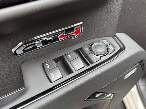 New 2026 GMC Sierra 1500 AT4 AWD/4WD image 18