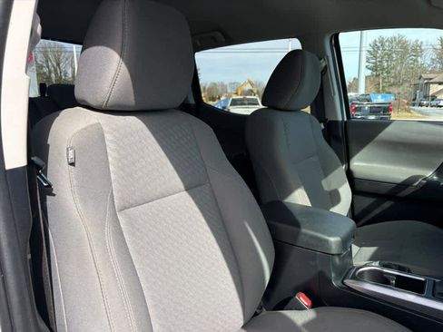 Used 2023 Toyota Tacoma SR5 w/ Technology Package image 6