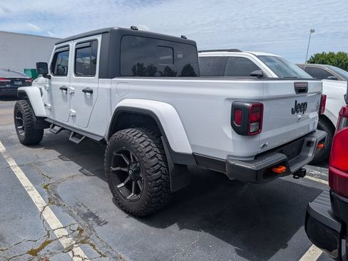 Used 2023 Jeep Gladiator Sport AWD/4WD image 5
