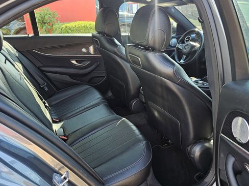 Used 2018 Mercedes-Benz E 300 w/ Premium 1 Package image 21