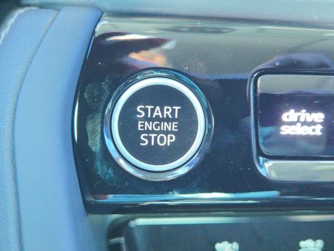 New 2025 Audi Q5 Premium Plus image 23