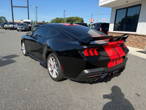 Used 2024 Ford Mustang GT Premium RWD image 6