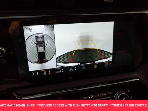 Certified 2025 GMC Sierra 1500 AT4 w/ AT4 Premium Package AWD/4WD image 11