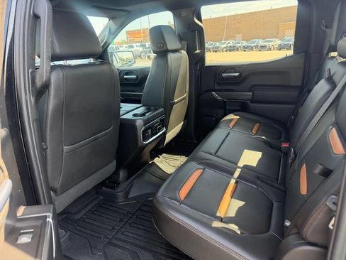Used 2019 GMC Sierra 1500 AT4 w/ AT4 Premium Package AWD/4WD image 21