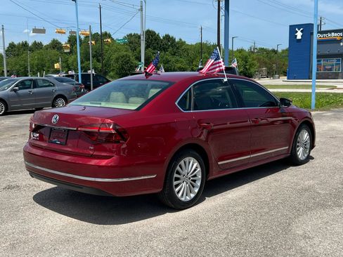 Used 2017 Volkswagen Passat 1.8T SE FWD image 6