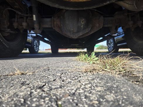 Used 2013 GMC Sierra 2500 SLE w/ Snow Plow Prep Package image 26