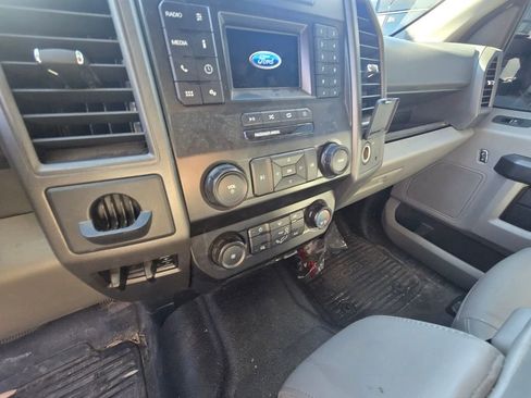 Used 2022 Ford F350 XL w/ Power Equipment Group image 11