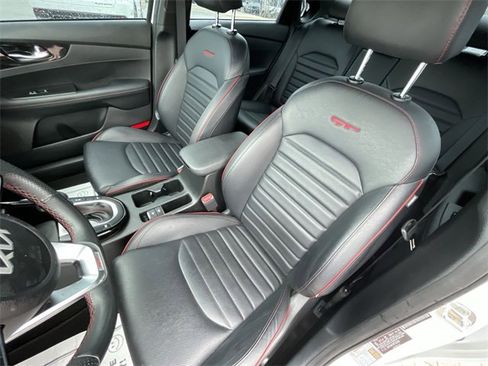 Used 2023 Kia Forte GT w/ GT2 Package image 12