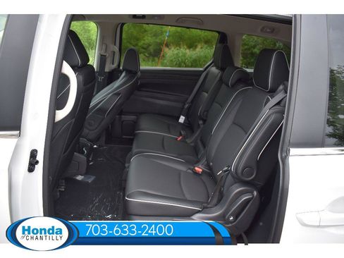 New 2026 Honda Odyssey Touring image 29