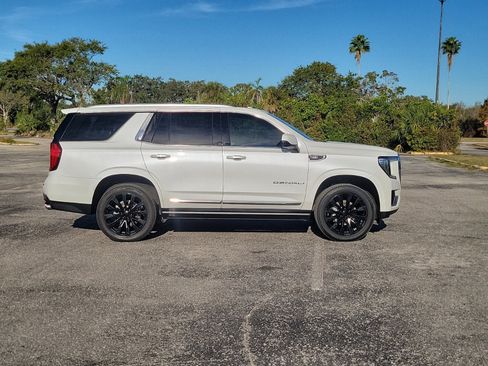 Used 2023 GMC Yukon Denali w/ Max Trailering Package image 4