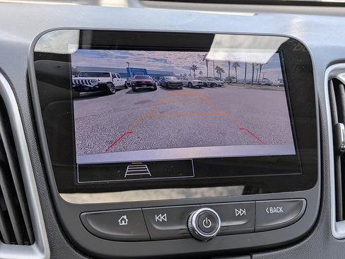 Certified 2024 Chevrolet Malibu LT FWD image 19