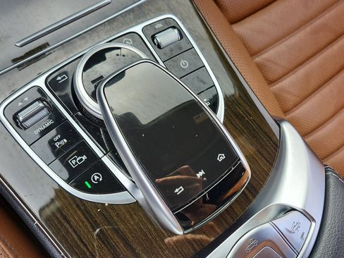 Used 2019 Mercedes-Benz C 300 C 300 image 30